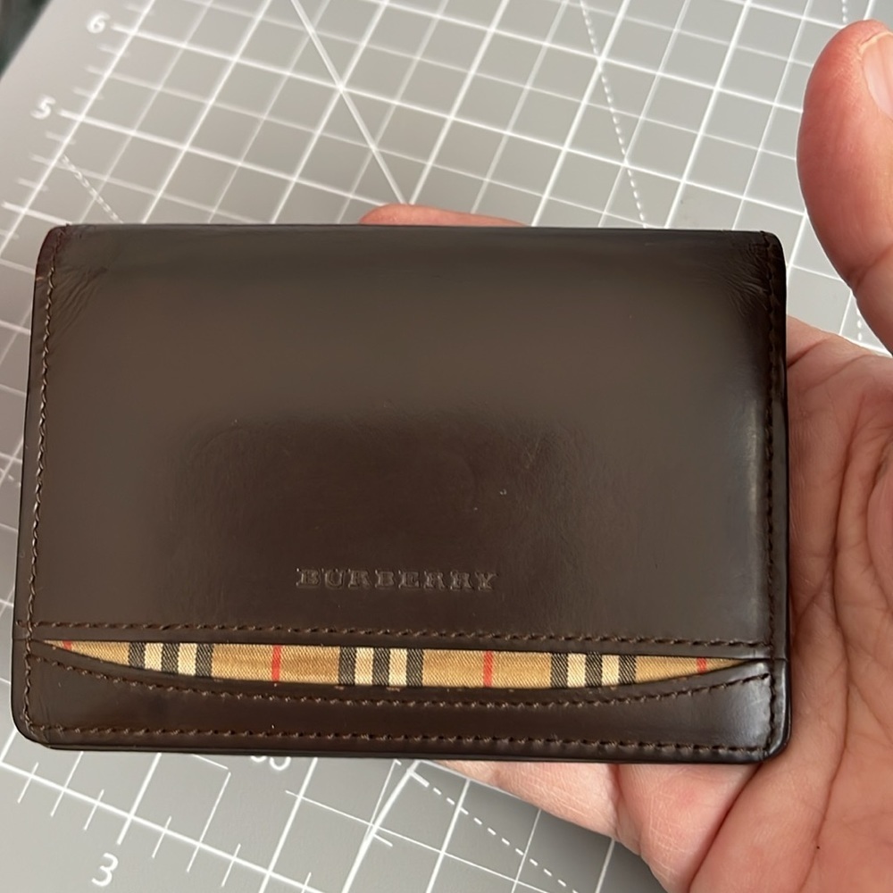Burberry Authentic Dark Brown & Plaid Business Card/Wallet. MA103 - Picture 2 of 9
